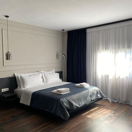 Tirana Central Rooms Pazari Экстерьер фото